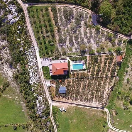 Villa Olea Semesterbostad