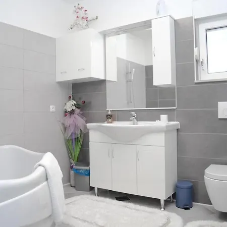 Villa Olea * Kaštel Novi
