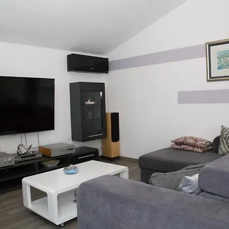 Villa Olea * Kaštel Novi